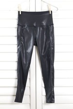 BEYOND YOGA USA 108 Athletic Lace Metallic Sheen Leggings Pants Size Small