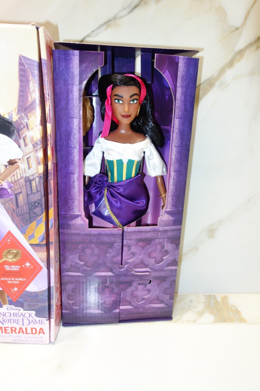 Disney Store Esmeralda Classic Doll &ndash; 10'' NEW