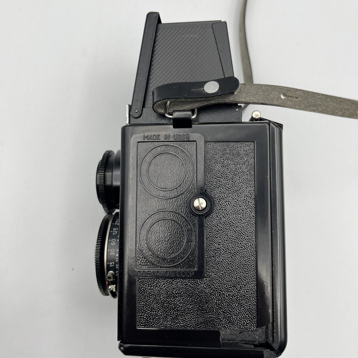 Lomo Lubitel 2 TLR with T-22 4.5/75 USSR medium format 6x6 twin-lens r – Kamera Planet