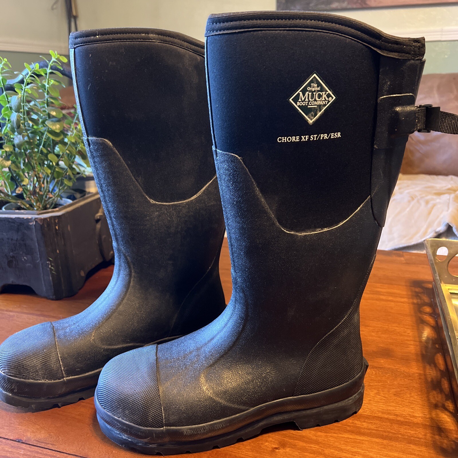 Muck Women’s Size 9 Chore XF Wide Calf Steel Toe Hi Tall Boots MCXFSTL