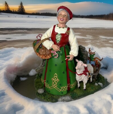 Danbury Mint Mrs Claus Irish sheep Ireland Holiday Christmas In Box