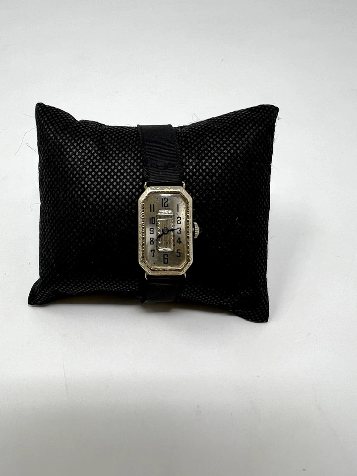 Hermoso y Funcional Reloj Bulova Baroness Damas Art Deco Lleno de Oro 18k  Foto 2 de 4