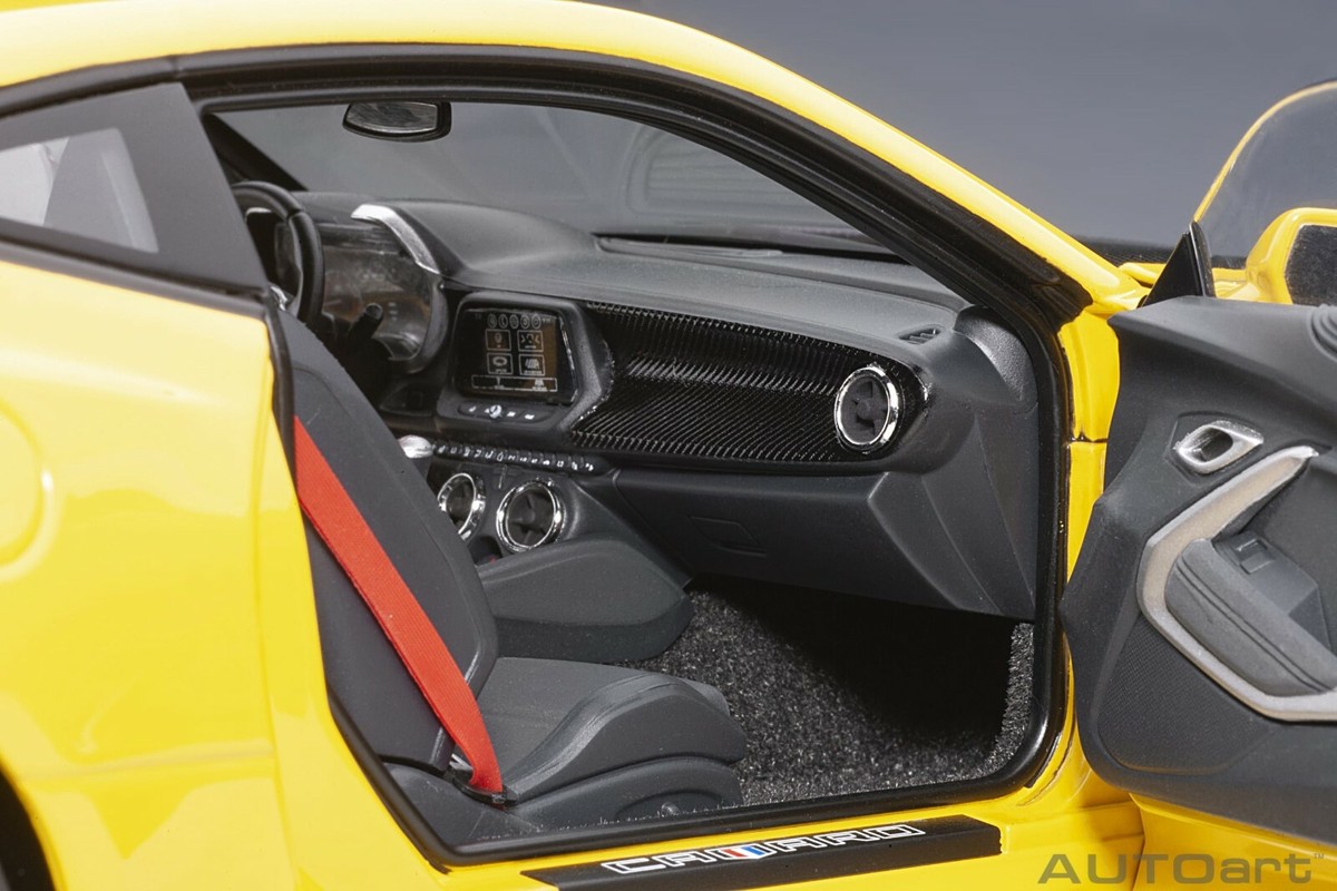 2017 CHEVROLET CAMARO ZL1 YELLOW 1:18 AUTOart 71205