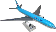 RARE: VINTAGE Flight Miniatures 1/200 Korean Air Boeing 777-200 Display Model