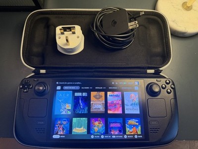 Valve Steam Deck OLED 1TB Handheld Konsole Case & Ladegerät Top Zustand