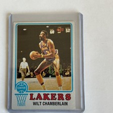 Topps 1973-74 Wilt Chamberlain #80 Los Angeles Lakers Basketball Base Set
