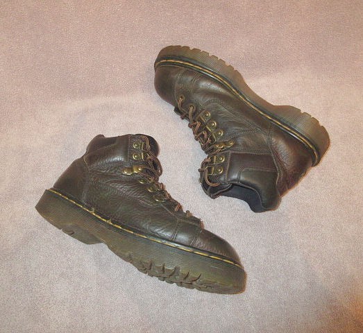 Dr. Martens 9728 Made In England Mens Boots Size 9 Grizzly Leather Chunky Combat