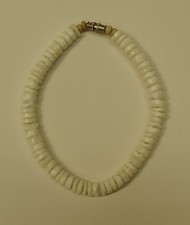 Shell Bracelet Barrel Clasp 8 in Cool