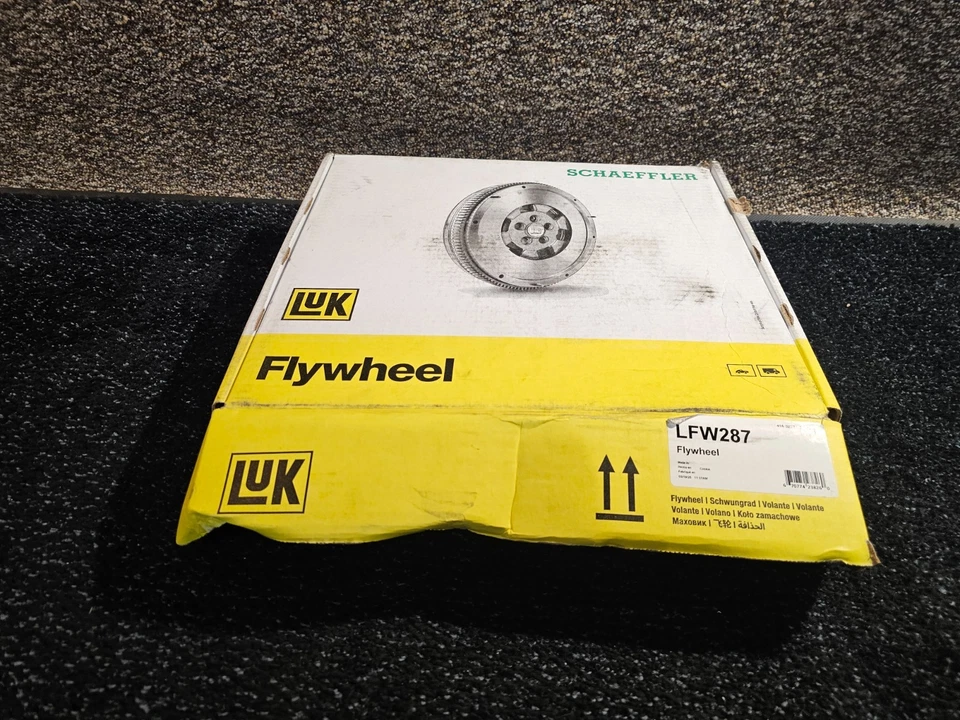 Volante de inercia de masa única LuK LFW287 para Toyota Celica 2005-2006 Corolla 2000-2005 Foto 2 de 4
