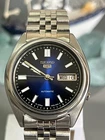 Vintage Seiko 5 Automatic Men's 7009 Blue Dial Japanese Wristwatch
