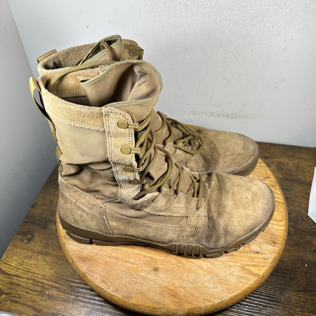 Nike SFB Gen 2 8 Tactical Boots Mens 11 British Khaki Coyote Brown