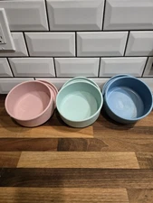 3 Pack Silicone Food Storage Containers with Lids, Reusable Nesting Lunch Bento