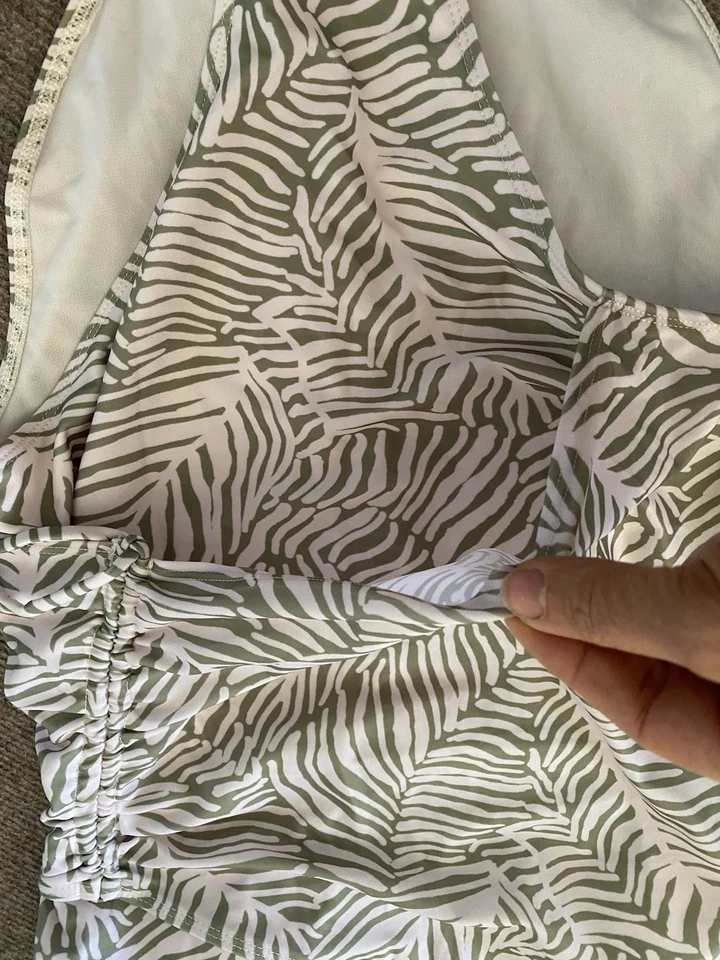 Neuer Badeanzug XL NEU mit Etikett - Bild 3 von 4