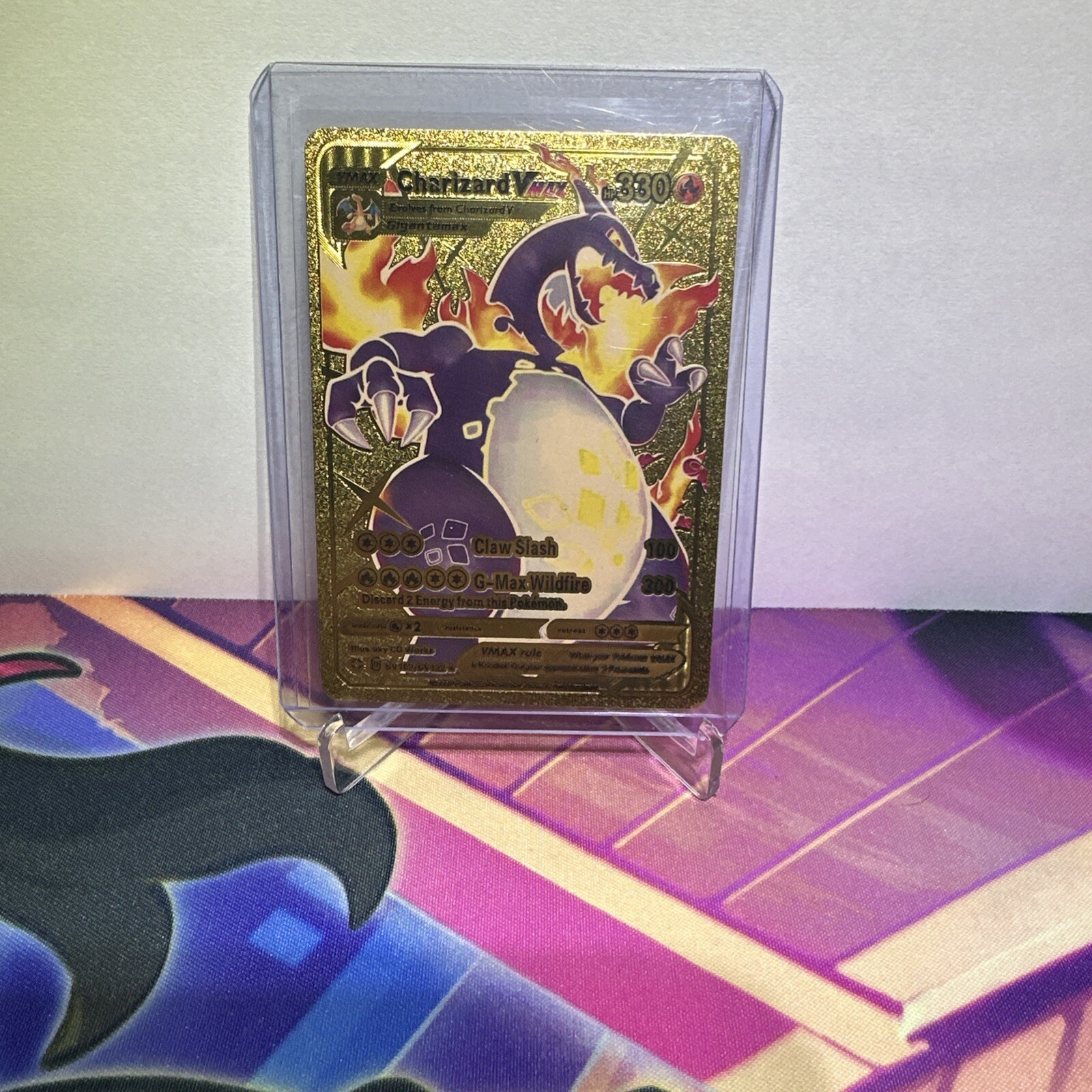 Pokemon Charizard VMAX HP330 Gold Foil Fan Art Card SV107/SV122