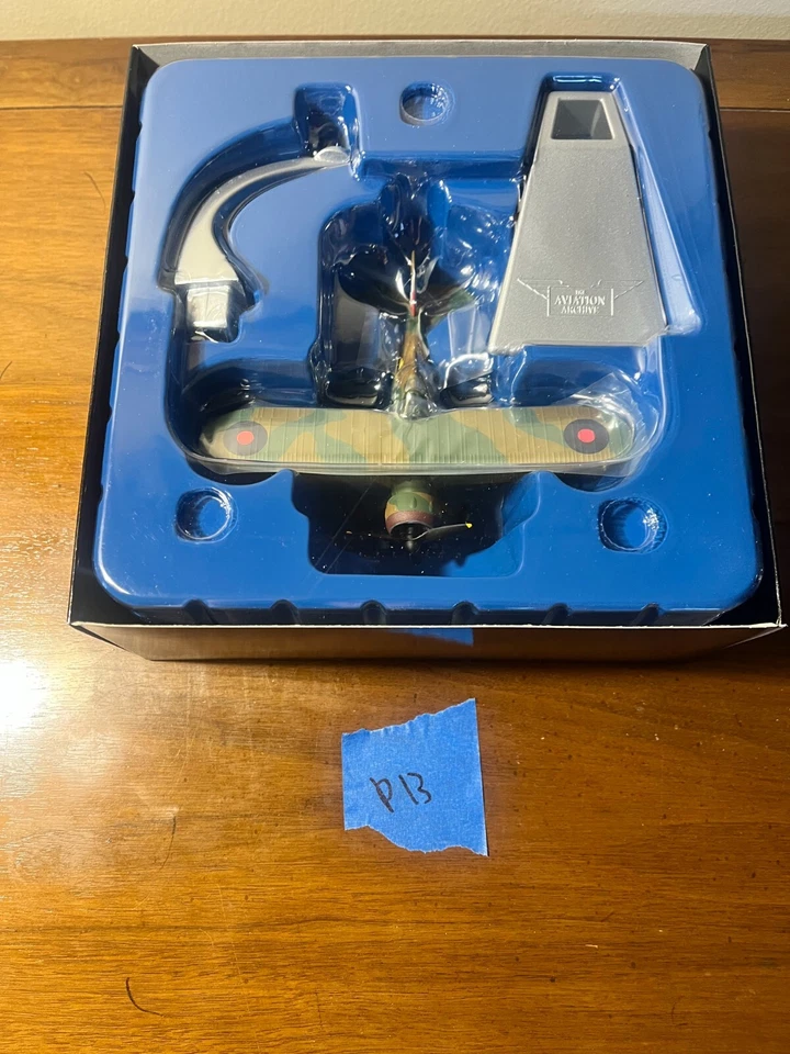 NEW Corgi Gloster Gladiator MK.II, AA36201, 1/72 HE-G, N5641, No. 263 Sqn - Image 2 of 2