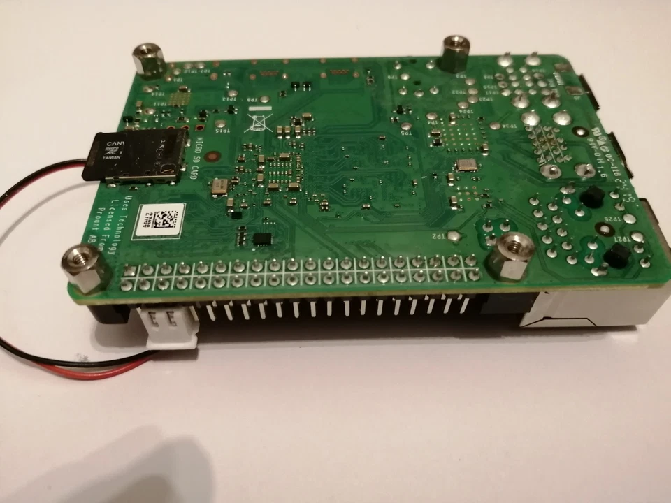 Omni Pi Raspberry Pi VESA-compatable mount suits RasPi 2, 3, 4, 5, Zero with SSD - Image 3 of 4