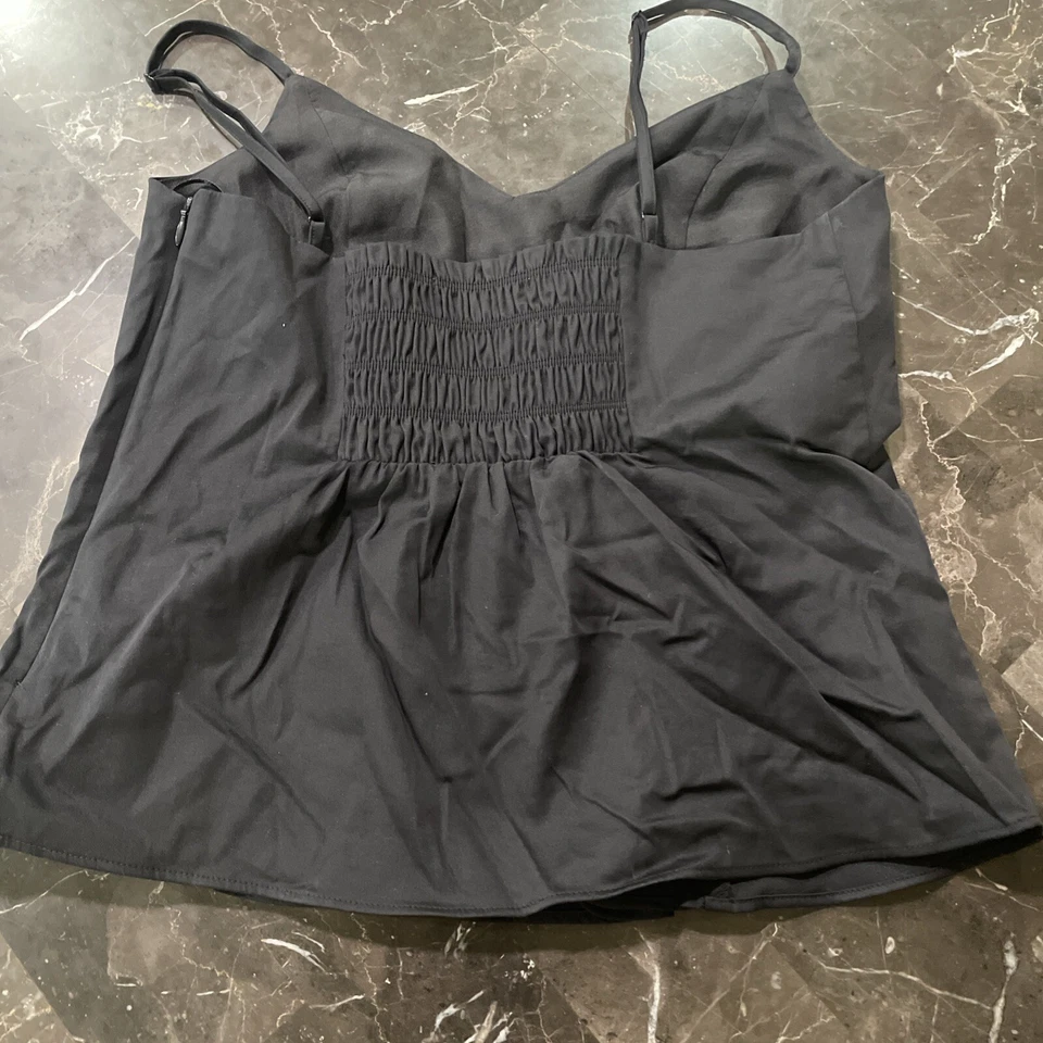 Elizabeth And James 黑色迷彩上衣娃娃女式小号黑色 V 领侧拉链 — 第 3/4 张图片