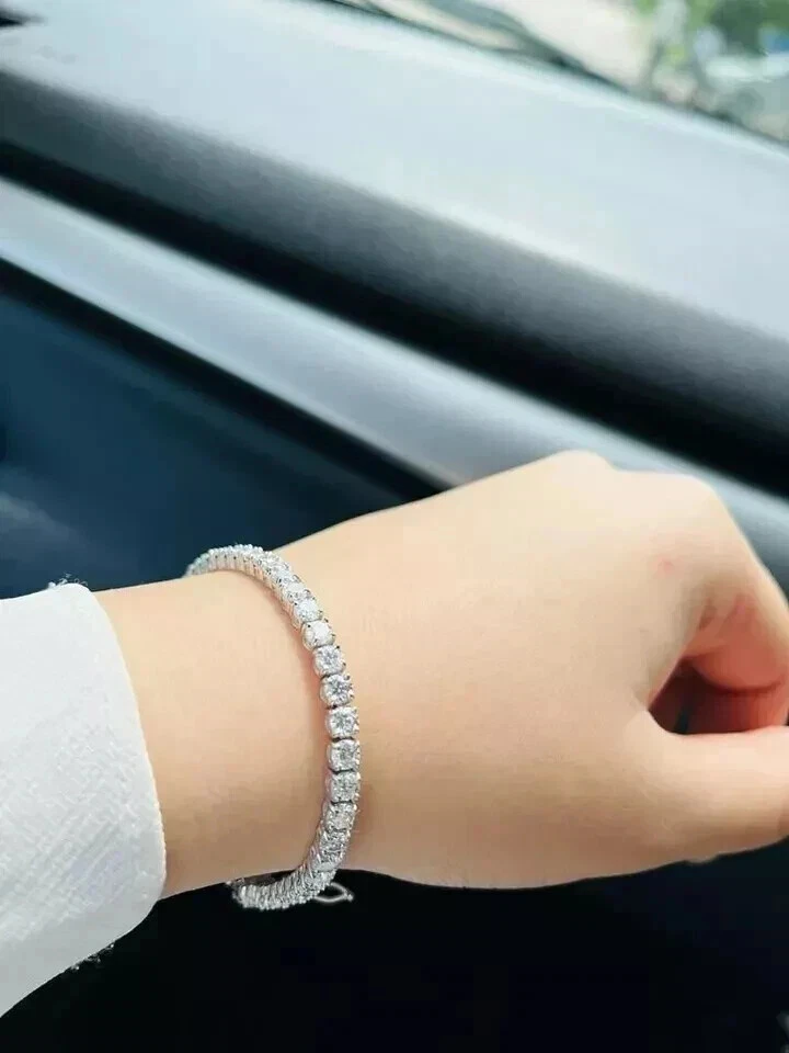 Brazalete de eslabones de tenis de diamantes naturales de corte redondo de 6,50 quilates de oro blanco macizo de 14 quilates 7,5 Foto 2 de 4