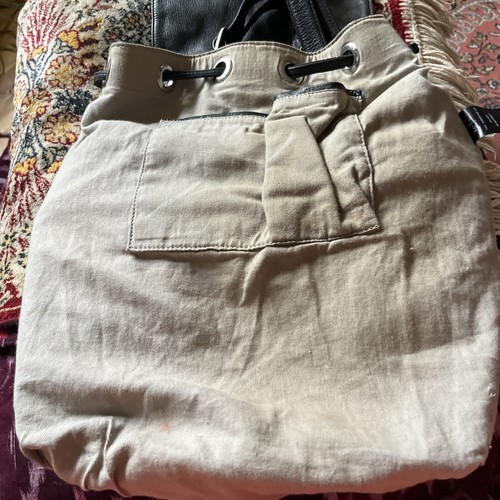 Day & Mood Large Quality Soft Leather Backpack Clean Non Smoker - Picture 9 of 12