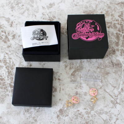 Sailor Moon BANDAI Japan Official Eearrings Pair Crystal Star 20th anniversary