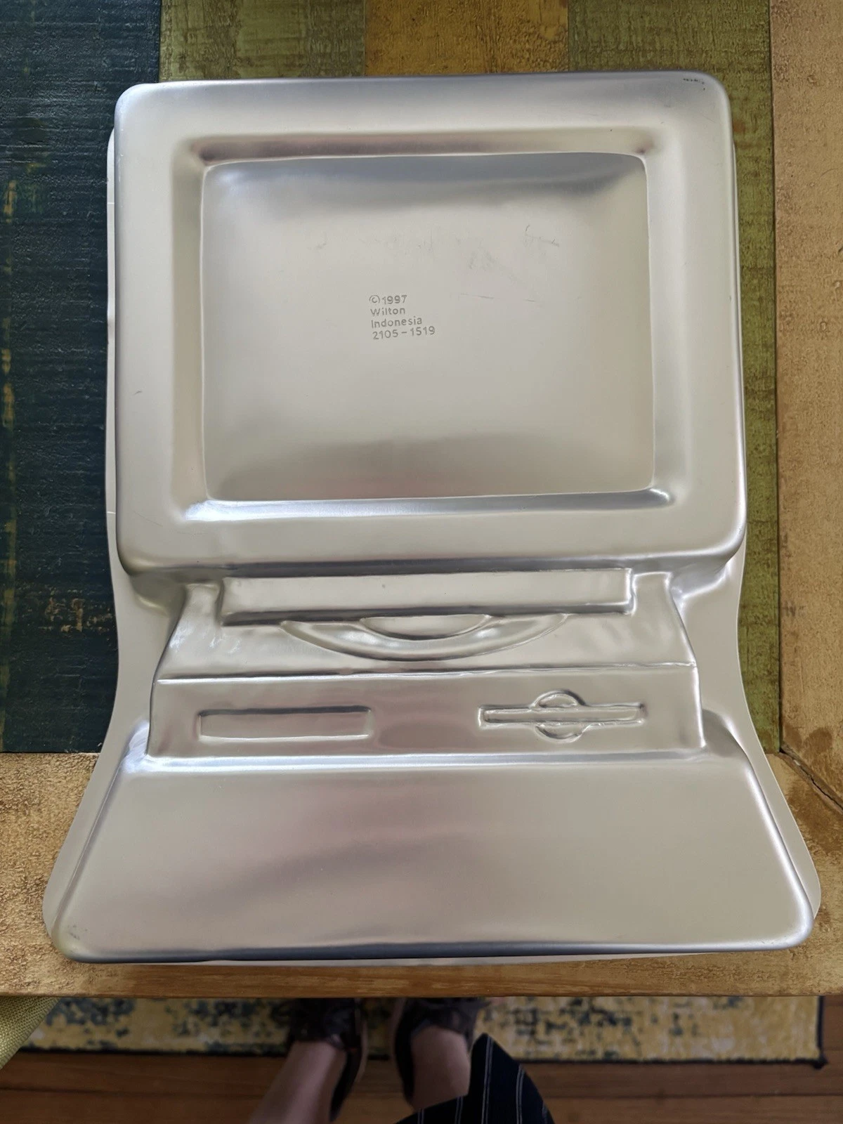 Vintage Wilton 1997 Desktop Computer PC Cake Mold 2105-1519