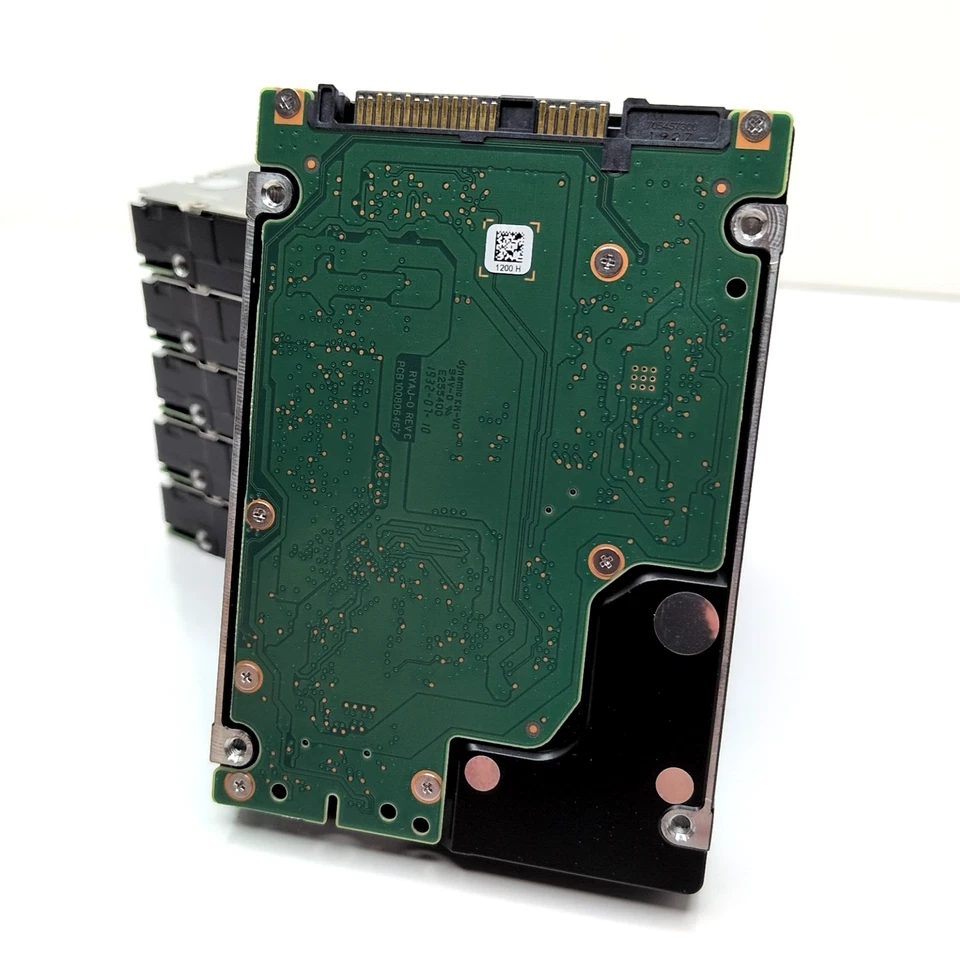 LOTE DE 6 | Discos duros internos Dell Exos 1,2 TB 10.000 RPM 2,5" (ST1200MM0099) Foto 2 de 4