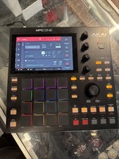 Akai Professional MPC One Drum Machine, Sampler MIDI Controller No Box