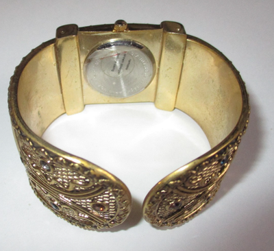 Vintage VIVANI Gold Tone Womans Hinged Cuff Bracelet Wrist  display picture 3