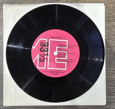 Vinyl 7inch EP 331/3 rpm NME'S Hat Trick-The Motocade Speed On EX