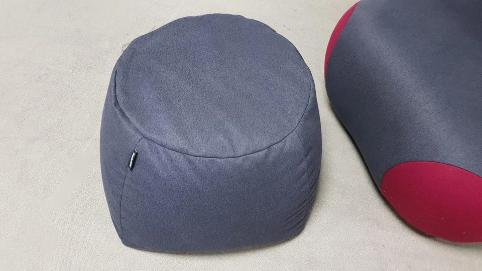 Hocker ROLF BENZ freistil 171 Sitzkissen Pouf Stoff schwarzgrau rund 55cm