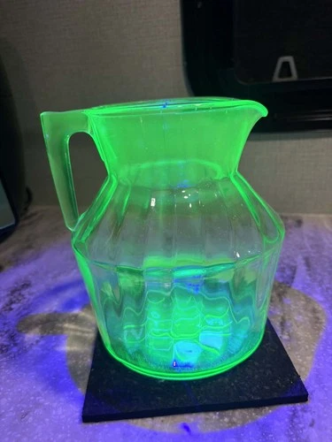 Hazel Atlas Uranium Depression Glass Water Pitcher Star Base
