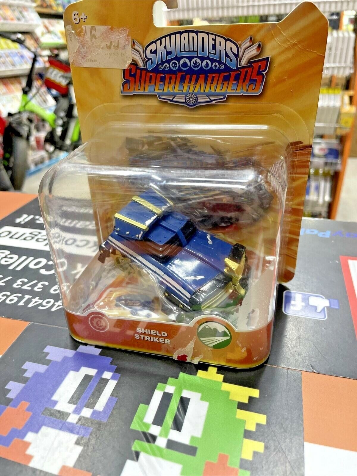 Skylanders Superchargers Shield Striker (leggere descrizione!) NUOVO SIGILLATO