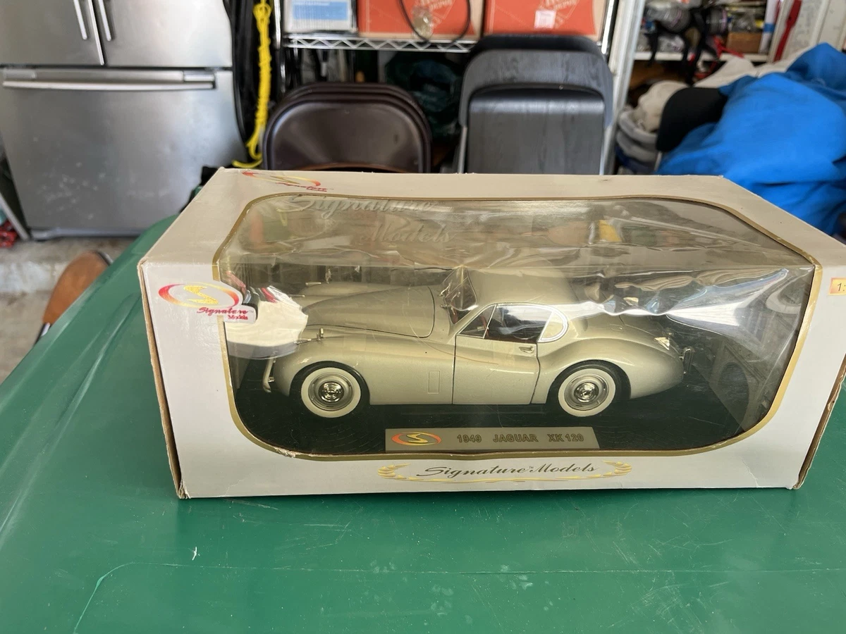 Signature Models 1/18 – Jaguar XK120 Coupé 1949 (gris Métallisé) Sans Boîte