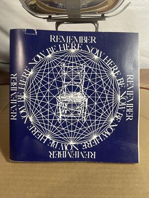 Remember 'BE HERE NOW', Richard Alpert as Ram Dass, Hanuman Foundation 1978 Vtg