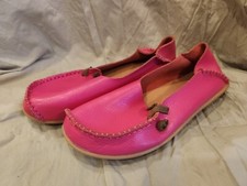 Women's Soft Walking Loafers Casual Slip-on Pink Leather Flat Shoes