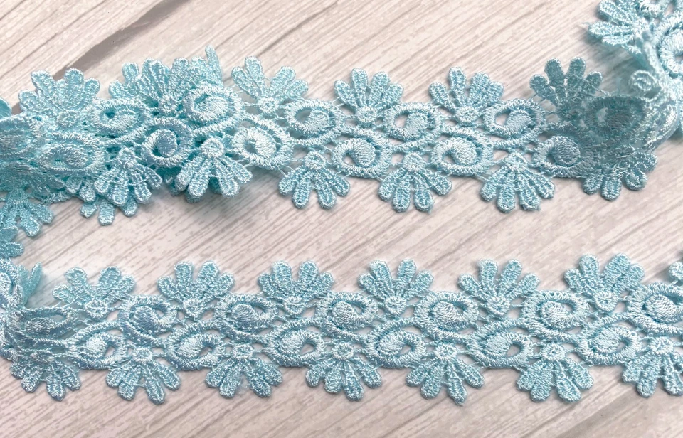 Lily 1.75" Blanco Marfil Floral Doble Borde Festoneado Borde Encaje Costura por Yarda Foto 4 de 4