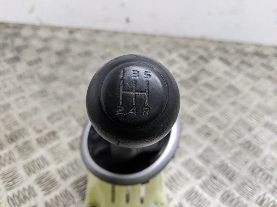 Palanca de cambios selectora Suzuki Sx4 Aerio Mk1 2010-2011 Foto 4 de 4