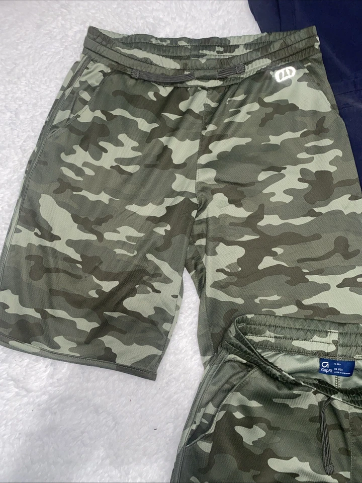 Shorts masculinos Gap - Imagem 2 de 4