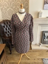 Wrap Dress Size 26 From Daisy Street Curve