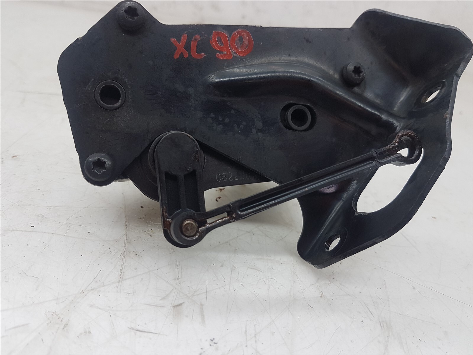 Volvo xc90 30756100 Volvo xc90 30756100