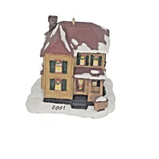 Dayspring Christmas Celebration Collection Victorian House 2001 Ornament