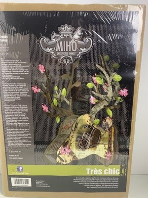 MIHO Unexpected Things Trophy Tres Chic Wall Art NIP