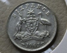 * 1962 SILVER SIXPENCE  PREDECIMAL COIN  CIRCULATED OBVERSE SCRATCHES#BRN70