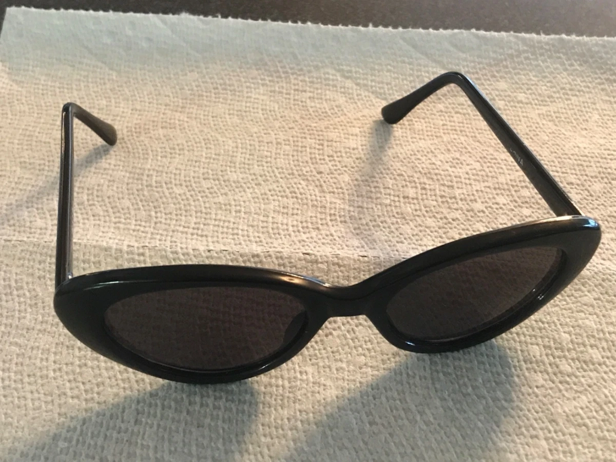 Aj Morgan Sunglasses In Women display picture 1