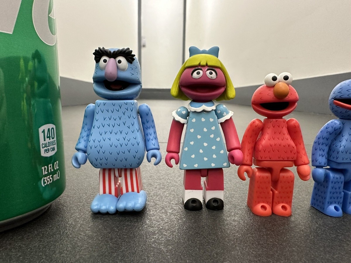 MEDICOM TOY - KUBRICK スマーフ 12体セット Medicom Sesame Street Kubrick Set | eBay