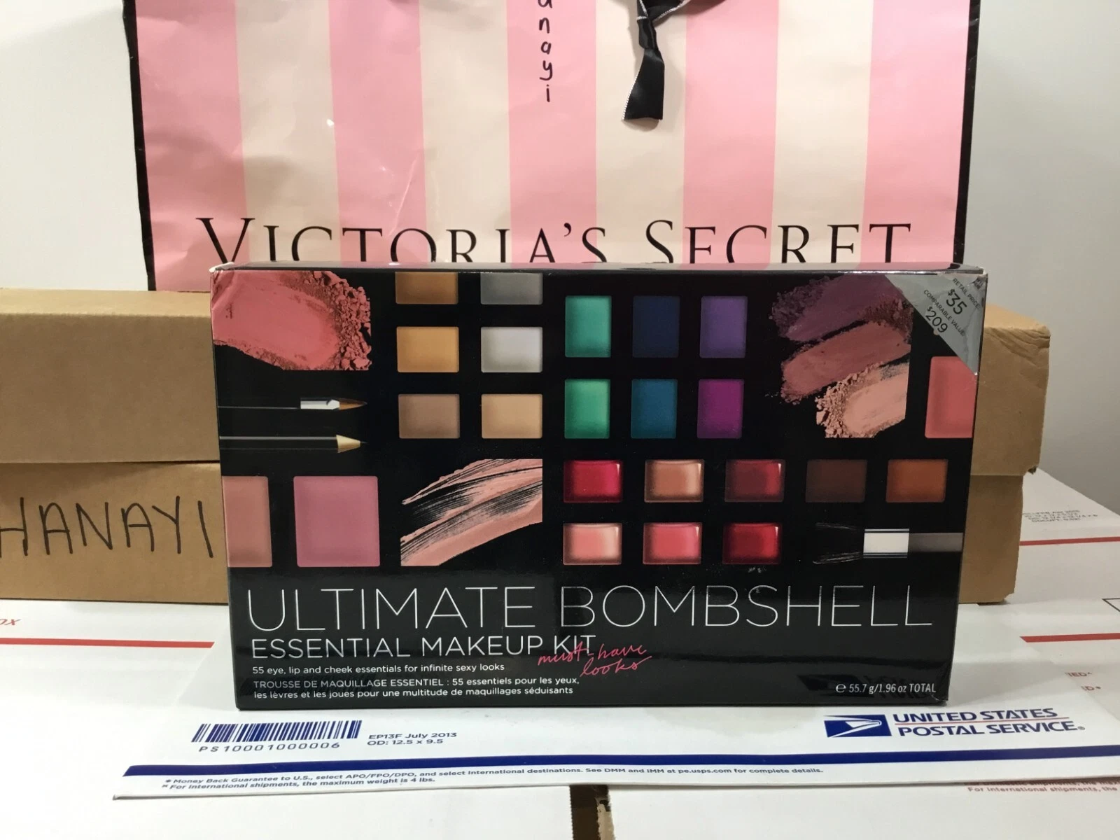 VICTORIA'S SECRET ULTIMATE BOMBSHELL ESSENTIAL MAKEUP KIT - MUST HAVE LOOKS