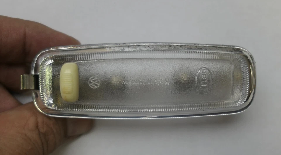 Luz de almohadilla trasera interior original Hella 1969-76 Porsche 914 914-6 - muy rara Foto 2 de 4