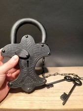 Large 9 1/2 Antique Vintage Style Cast Iron P...