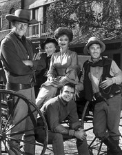 James Arness, Amanda Blake And Burt Reynolds Black And White 4x6 Photo Print