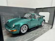 702-046 Solido 1/18 Porsche 911 964 Turbo